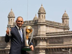 5i9kkdvs_ms-dhoni-_625x300_10_june_251673333574647974298.jpg